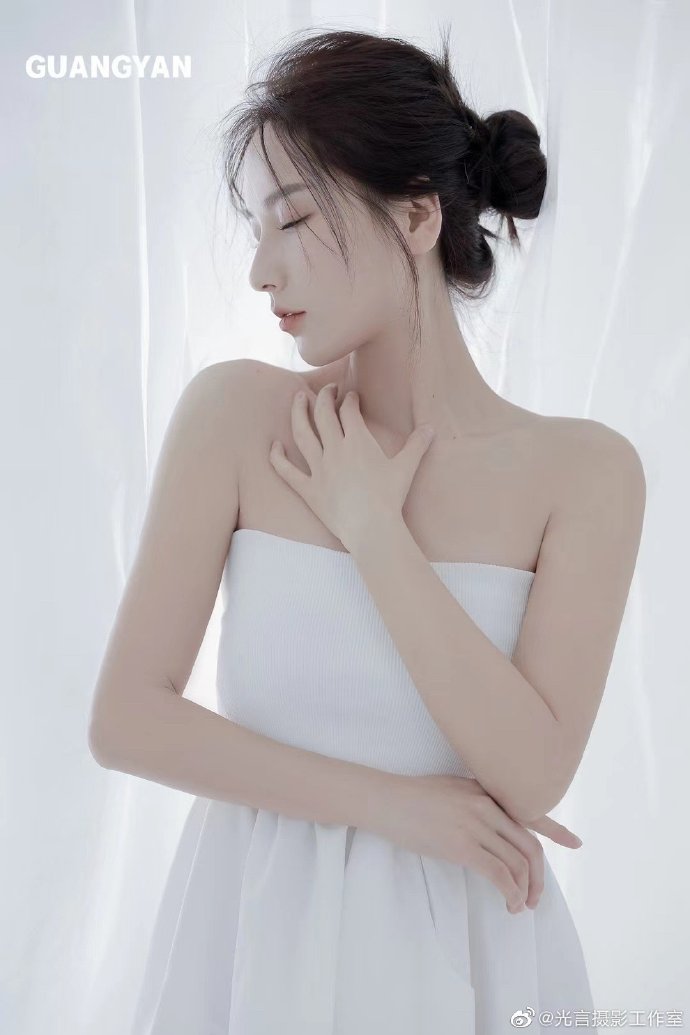 五月的青春 封面