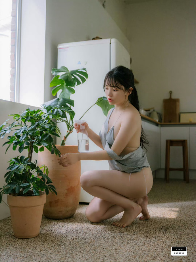 爱在黎明破晓前 封面