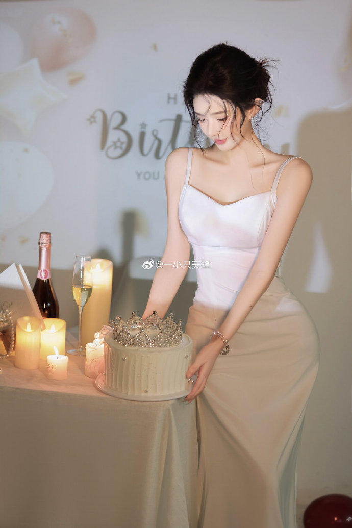弱美男英雄Class1 封面